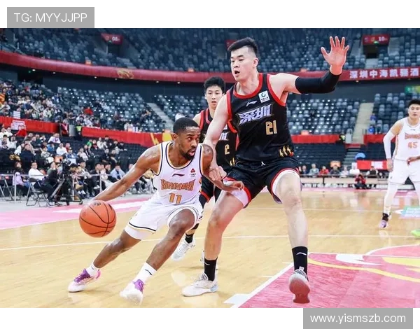 一支业余篮球队如何才能进入CBA职业联赛？